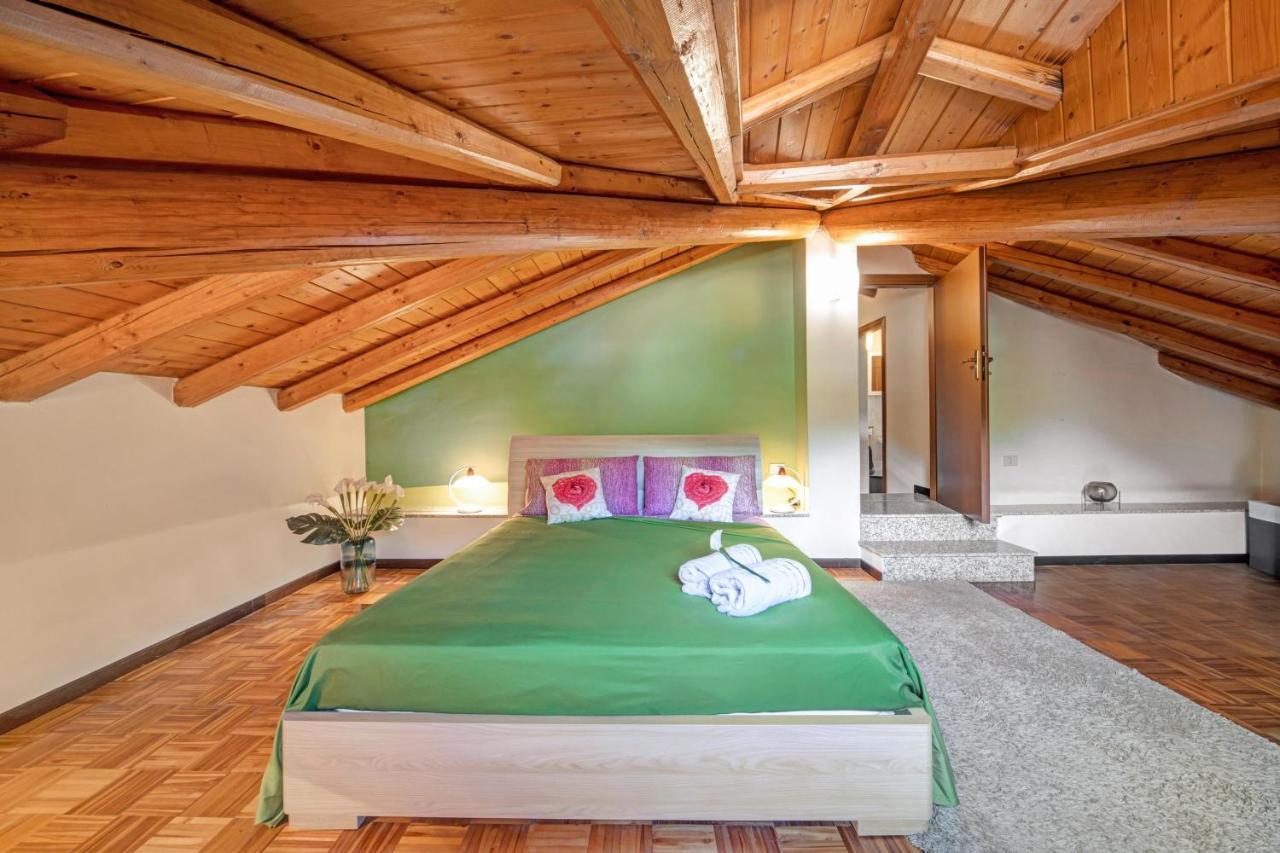 Apartament Mansarda Fra Monte E Lago Esino Lario Zewnętrze zdjęcie