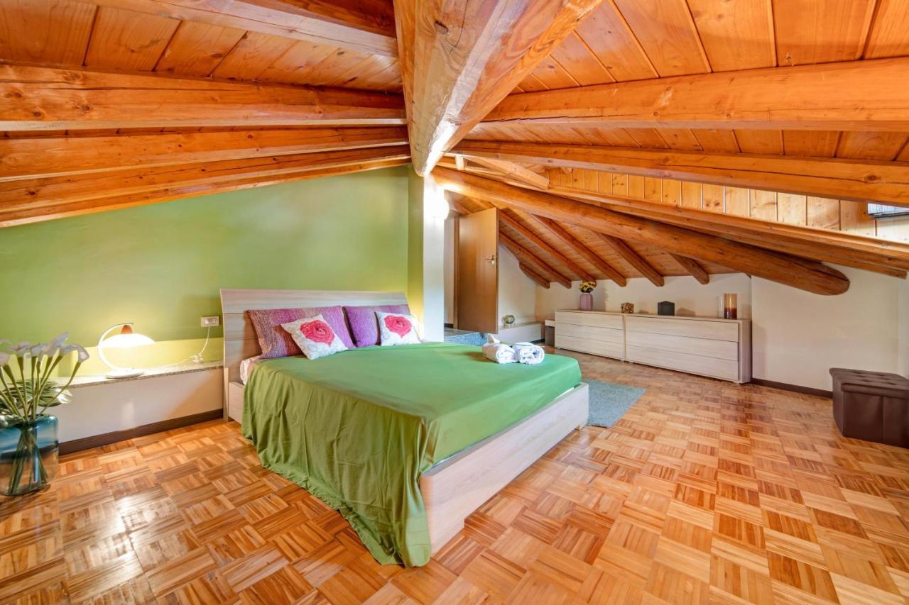 Apartament Mansarda Fra Monte E Lago Esino Lario Zewnętrze zdjęcie