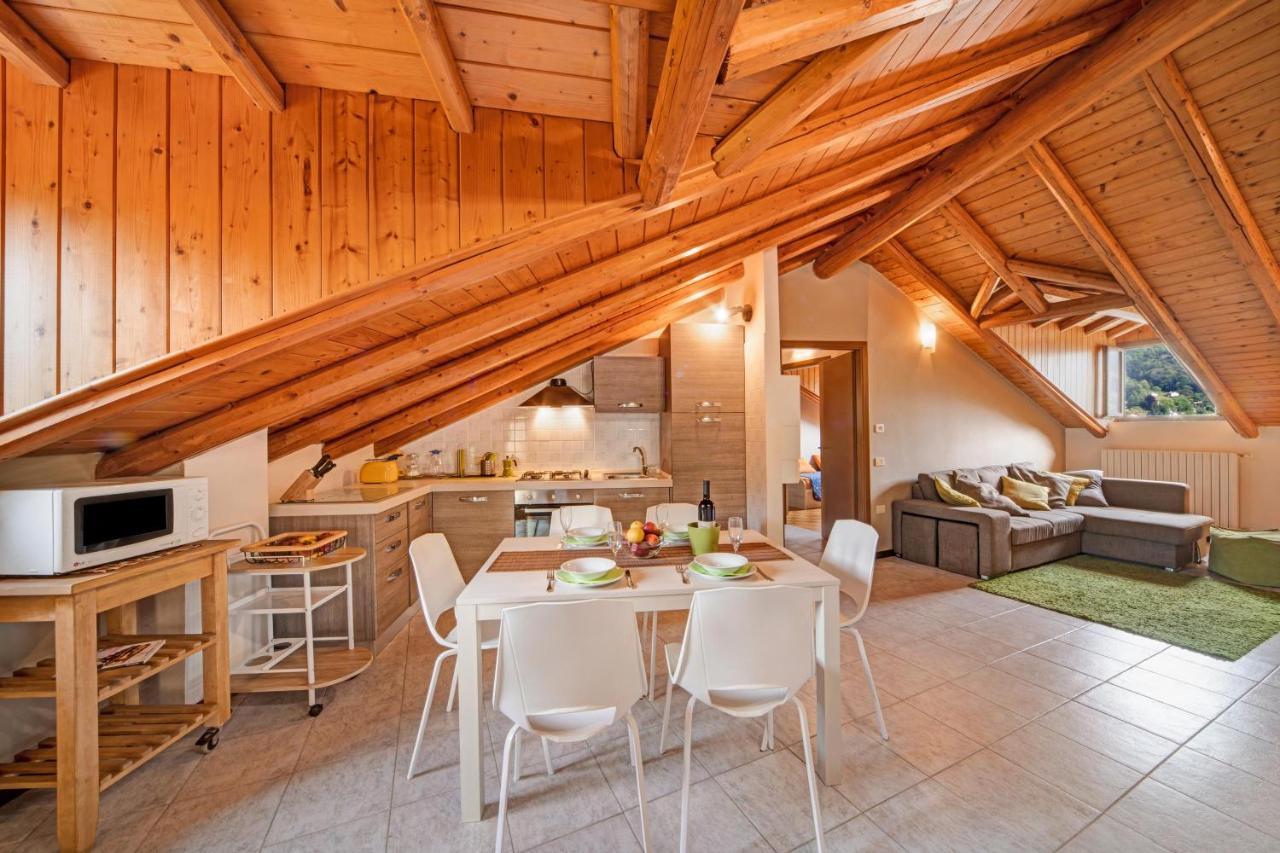 Apartament Mansarda Fra Monte E Lago Esino Lario Zewnętrze zdjęcie