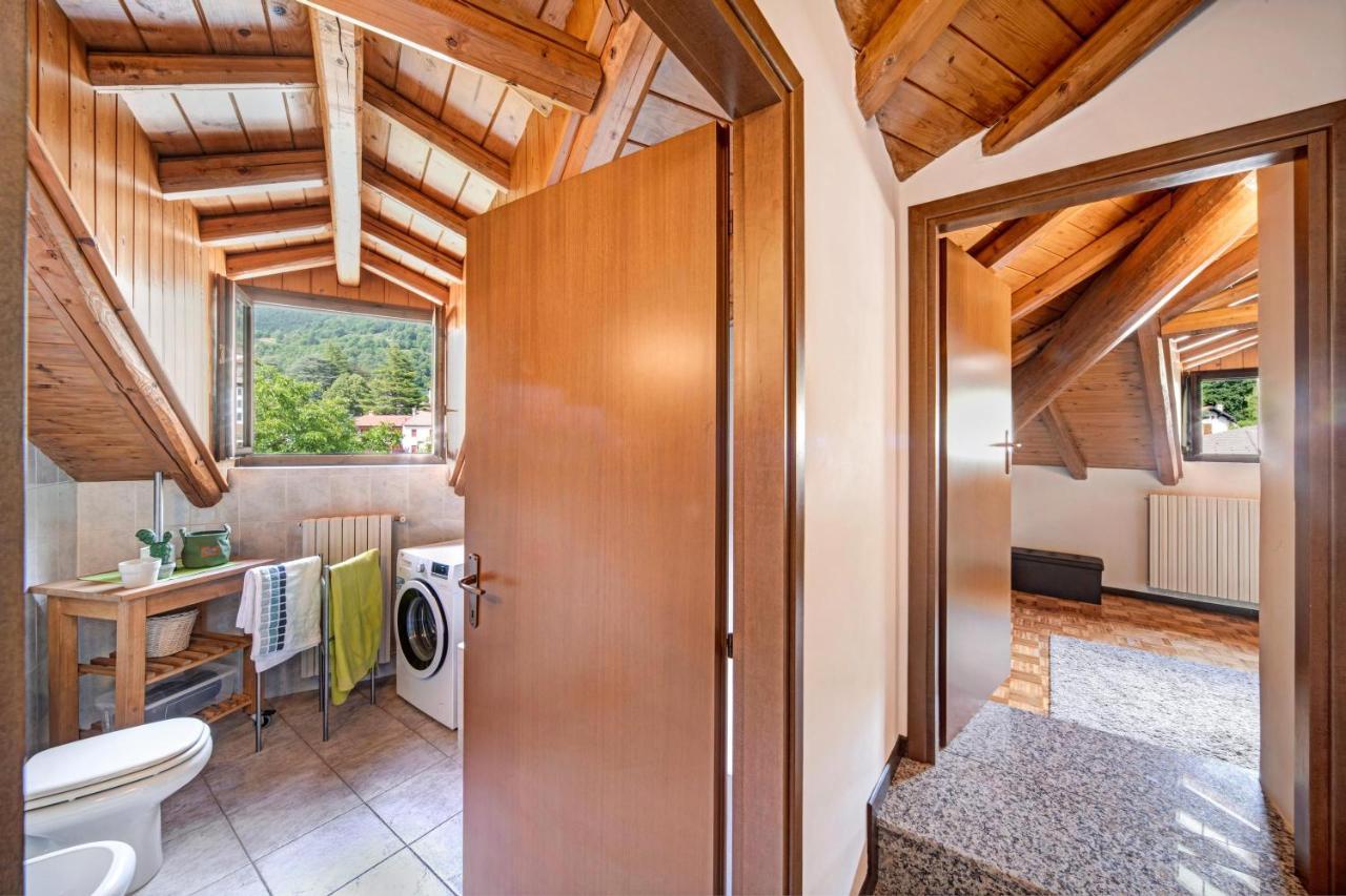Apartament Mansarda Fra Monte E Lago Esino Lario Zewnętrze zdjęcie